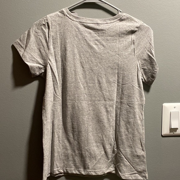 BRAND NEW GIRLS TEE SHIRT MINNIE MOUSE SIZE 14-16! NWT. SMOKE FREE HOME! - Picture 4 of 5